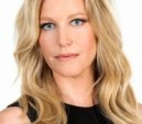 Anna Gunn,