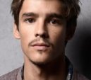 Brenton Thwaites