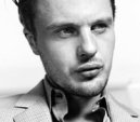 Michael Pitt