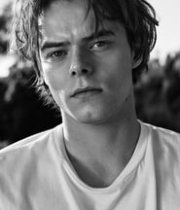 Charlie Heaton