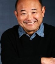 Clyde Kusatsu