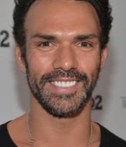 Darren Shahlavi