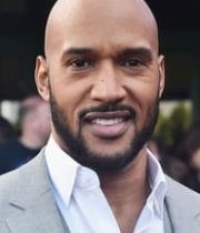 Henry Simmons