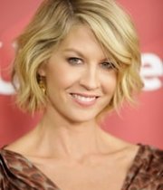 Jenna Elfman