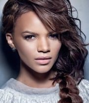 Leslie Grace