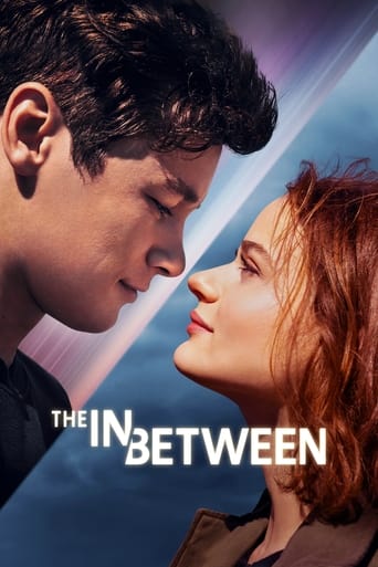 Arada Bir Yerde izle – The In Between (2022)